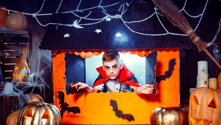 Universul halloween-ului: Oferă casei tale un strop de magie și mister!