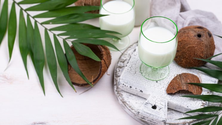Laptele de cocos: Alternativa vegetală care susține sănătatea cardiovasculară