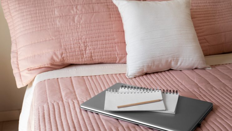 Ghid pentru un dormitor minimalist și elegant