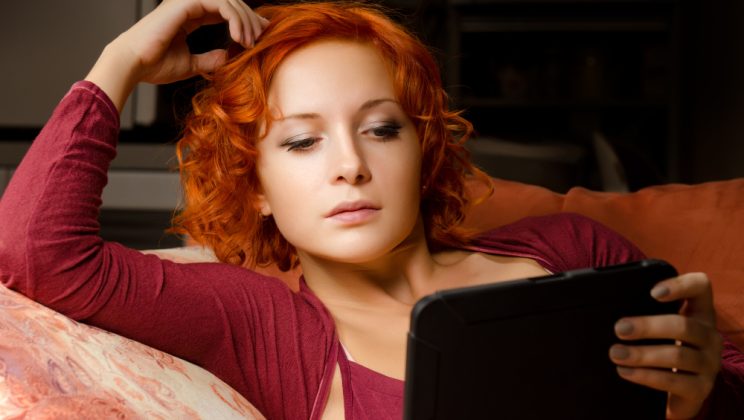 Efectele expunerii excesive la ecrane asupra axei hormonale