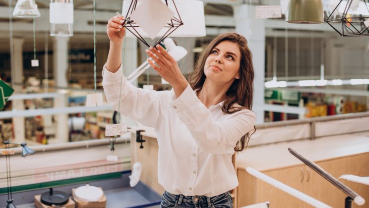 Cum să alegi corpuri de iluminat inteligente pentru casă